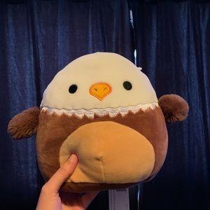 8” Edward the eagle squishmallow